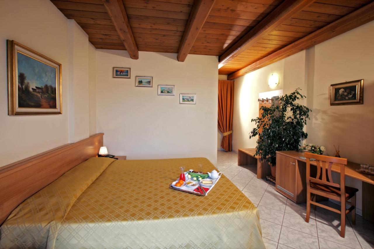 Hotel Tenuta Canta Volvera Exterior photo